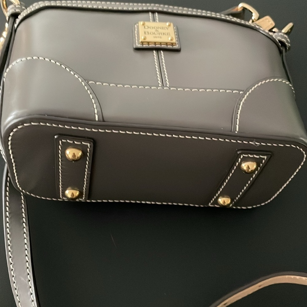 Dooney & Bourke Mini Crossbody Grey Beacon Leather Dome Shape - Picture 9 of 15
